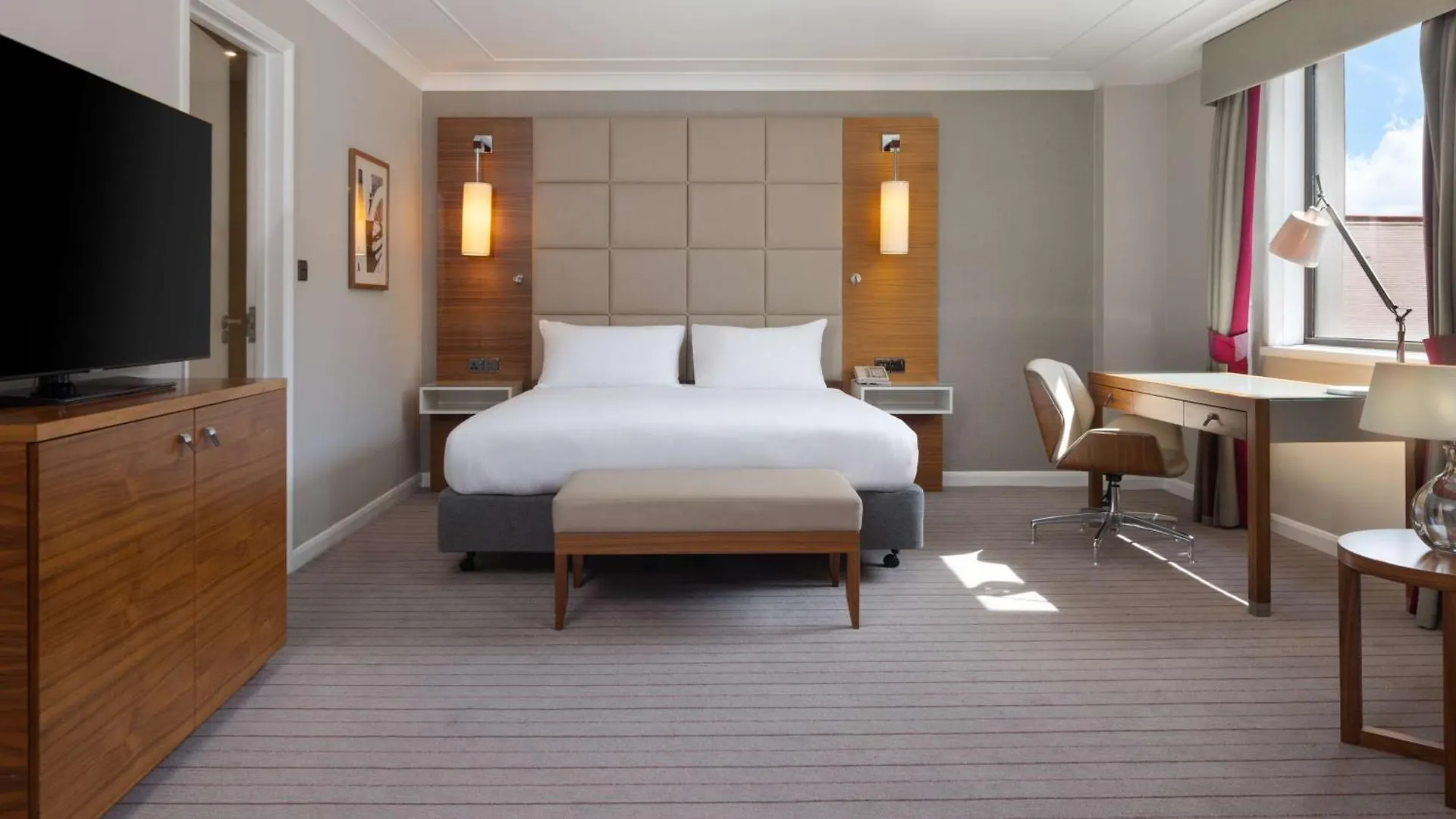 Hilton Cambridge City Centre Hotel